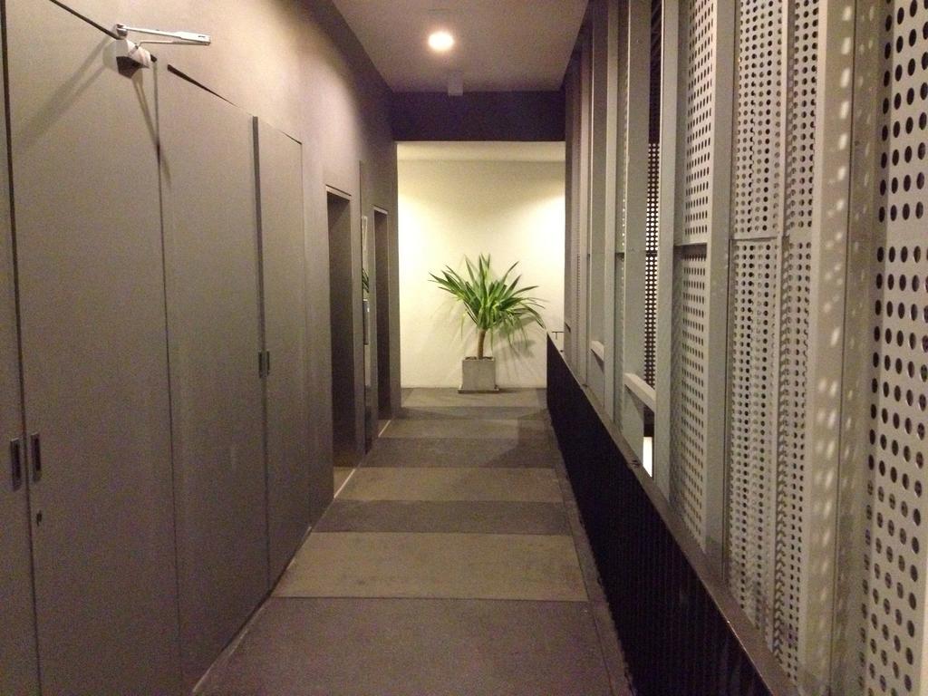 Siamese Gioia Apart otel Bangkok Dış mekan fotoğraf
