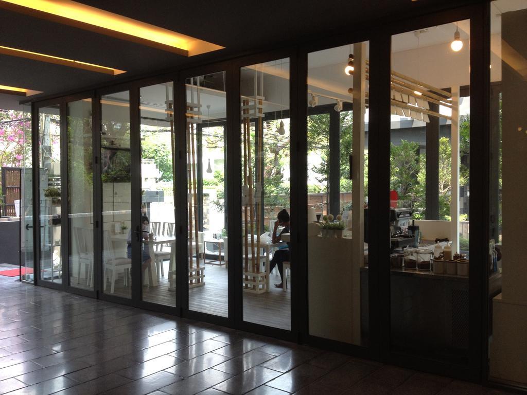 Siamese Gioia Apart otel Bangkok Dış mekan fotoğraf