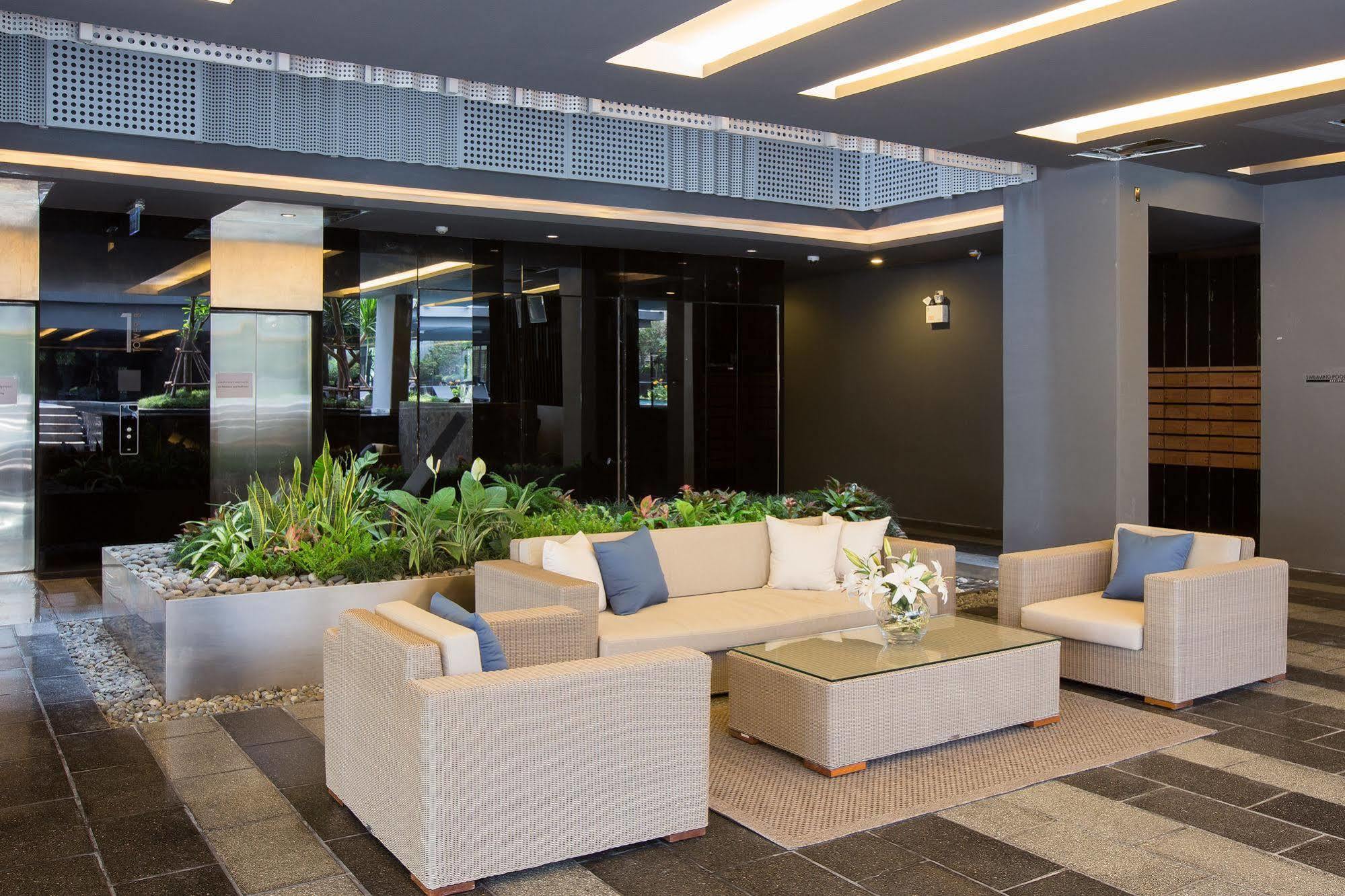 Siamese Gioia Apart otel Bangkok Dış mekan fotoğraf
