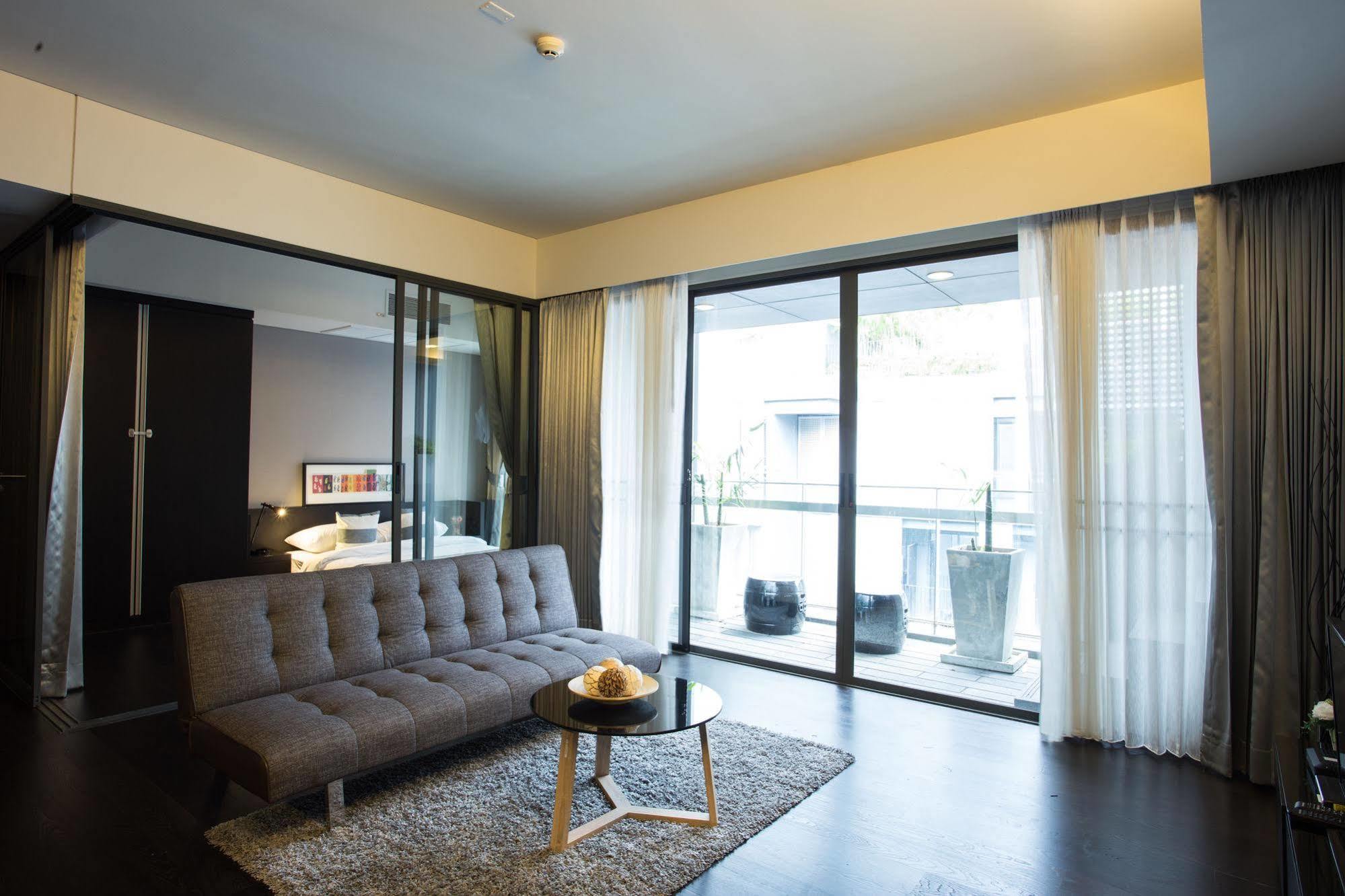 Siamese Gioia Apart otel Bangkok Dış mekan fotoğraf